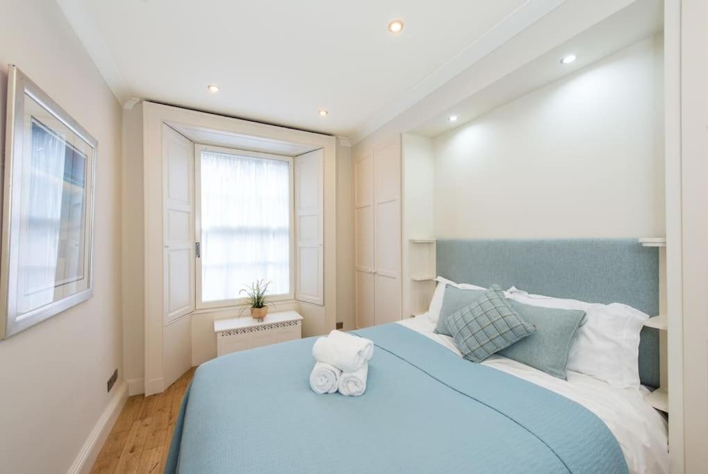 Self Catering , City Centre Apartment With Parking Edinburgh Exterior foto